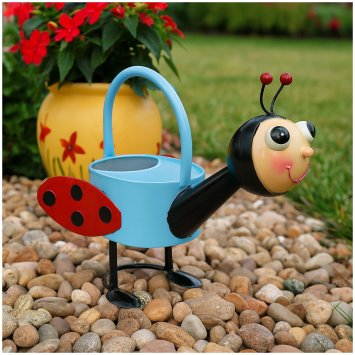 Gartendekoration Kanne Käfer