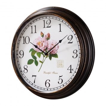 Nostalgie-Wanduhr mit Rosendekor