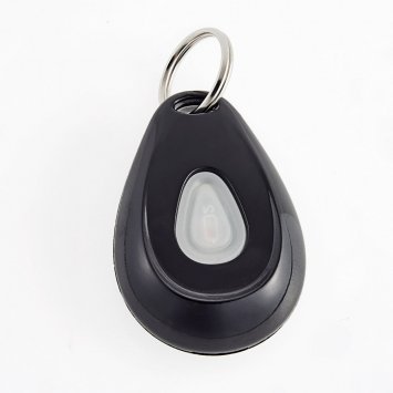 Zeckenabwehr-Anhänger für Haustiere