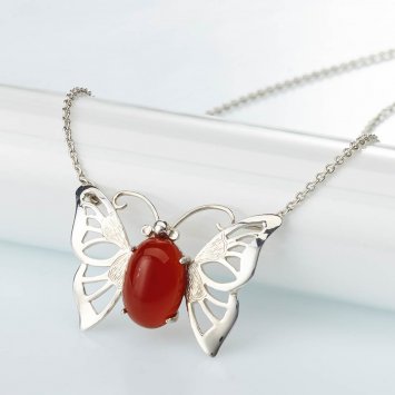 Schmetterling-Collier