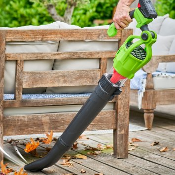 Kabelloser Teleskop-Laubbläser