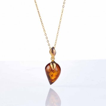 Halskette mit Bernstein