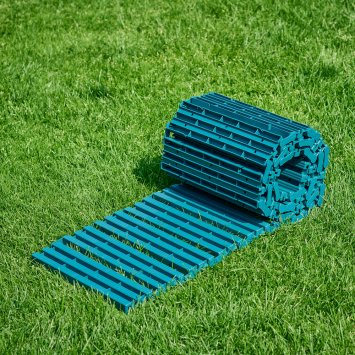 Aufrollbarer Gartenweg