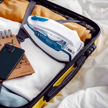 Reisebügeleisen mit Dampf