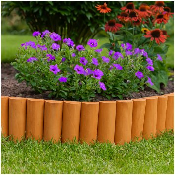 Beetumrandung Holz halbrund braun