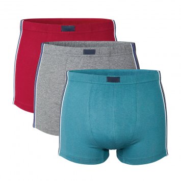 Retroshort mit Kontrasten