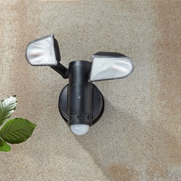 Ultraheller LED-Strahler mit Bewegungsmelder