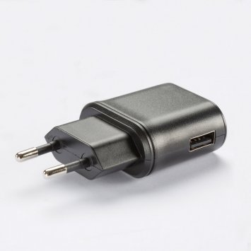 USB-Steckdosenadapter