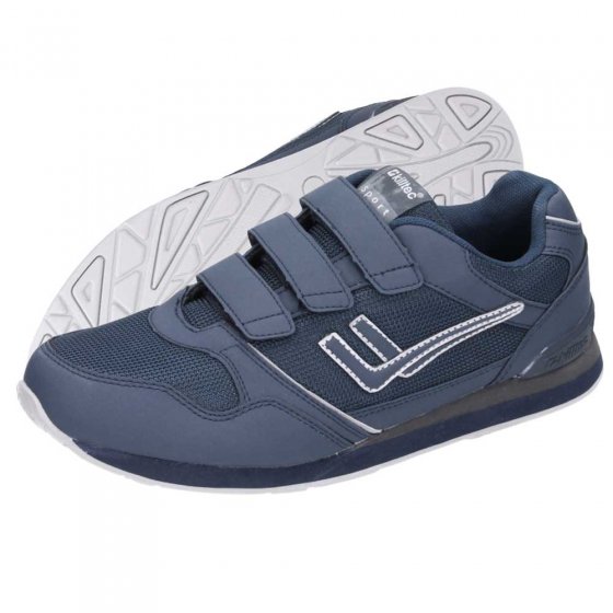 Sportschuh mit Klettverschluss