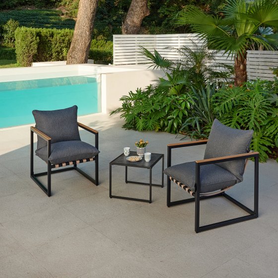Gartensitzgruppe 2 Stühle und Tisch 