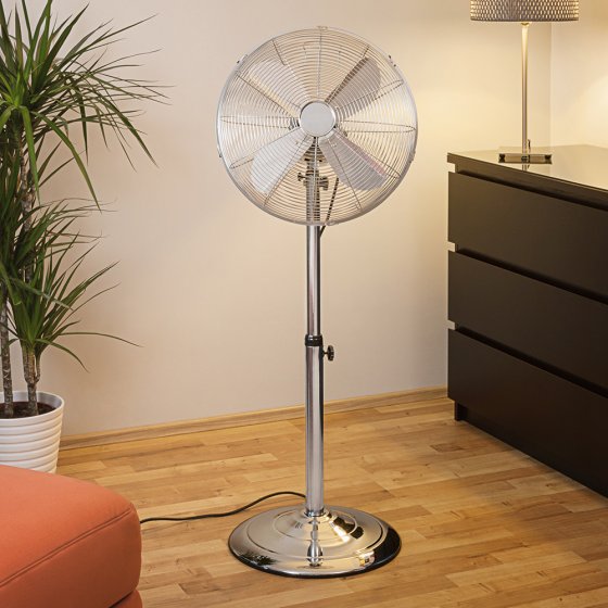 Chrom-Standventilator