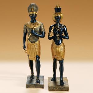 Ägyptische Statuen 