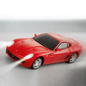 Funkgesteuerter Ferrari