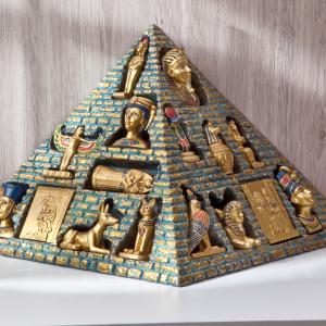 Ägyptische Götterpyramide 