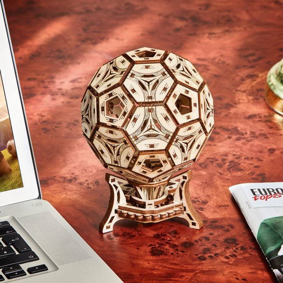 Holzmodell Fußballpokal