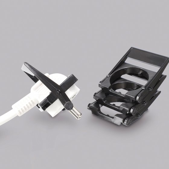 Zughilfe für Netzstecker 