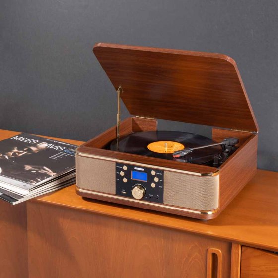 Retro-Schallplattenspieler mit DAB+ 