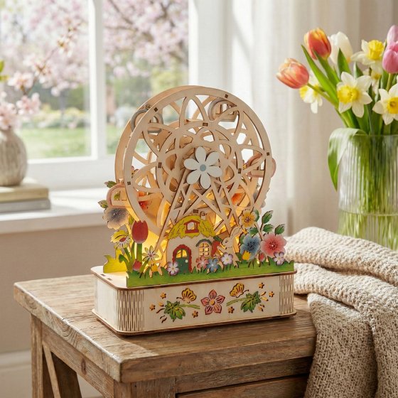 Drehendes Holz-Riesenrad 