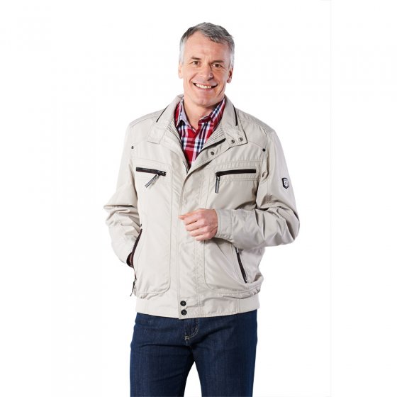 Ultraleichte Jacke
