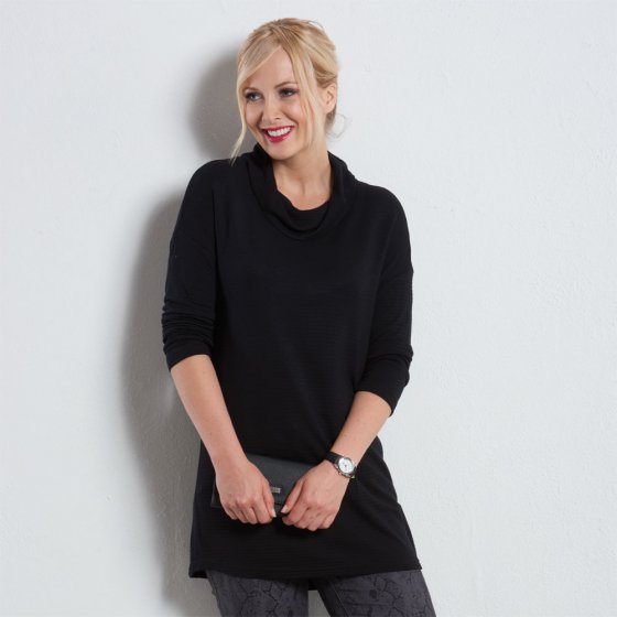 Longshirt mit weitem Kragen