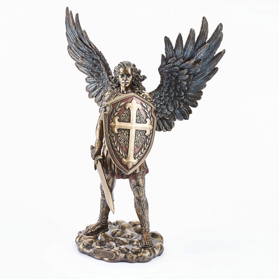 Statue „Erzengel Michael“ 