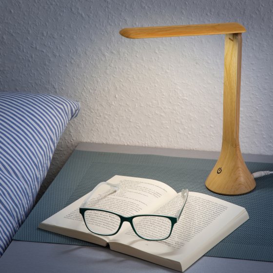 Mobile Leuchte in Holzoptik