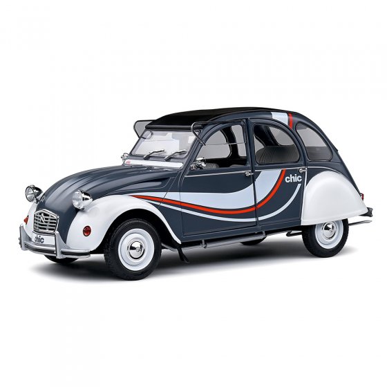 Citroën 2CV6 „Chic“ 