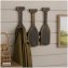 Maritime Wandgarderobe aus Holz im Vintage Paddel Design - 1