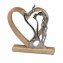 Dekoobjet mit küssendem Paar im Holzherz - 1