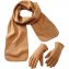 Fleece-Schal und Handschuhe - 1