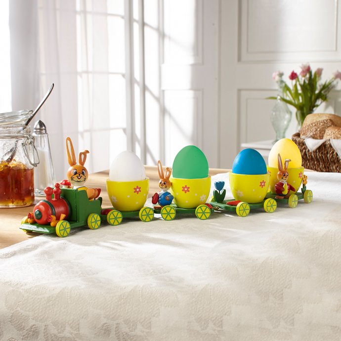 Osterzug mit Eierbecher