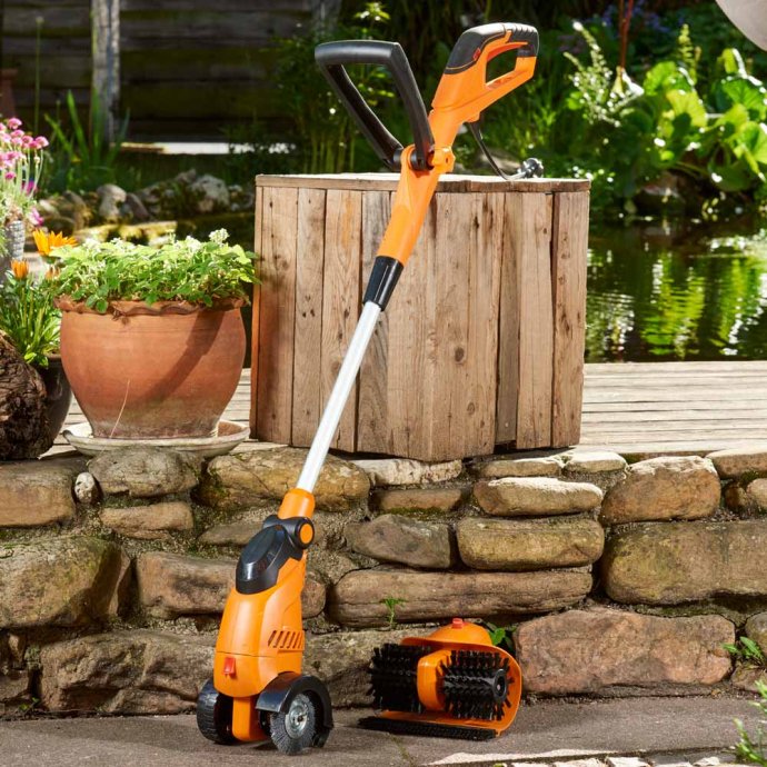 Bodenreiniger mit Wechselbürsten