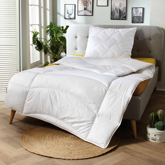 Bettdecke 135 x 200 cm