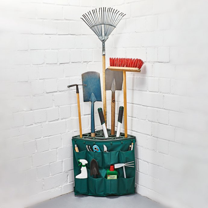 Eckständer für Gartengeräte