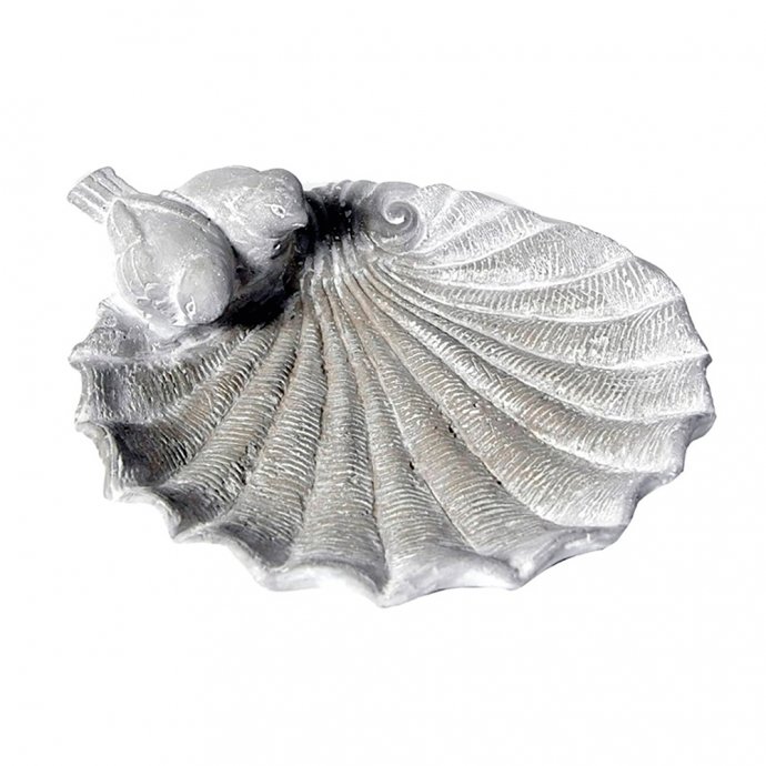 Vogeltränke in Muschelform