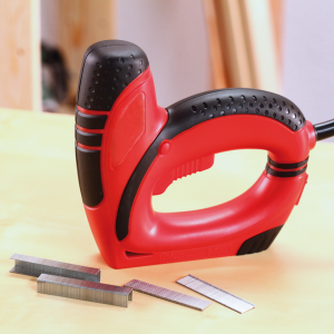 Elektrischer Tacker