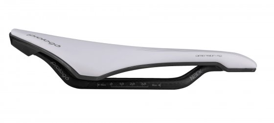 Rennrad-Sattel  Dimension R2  Nack, weiß 