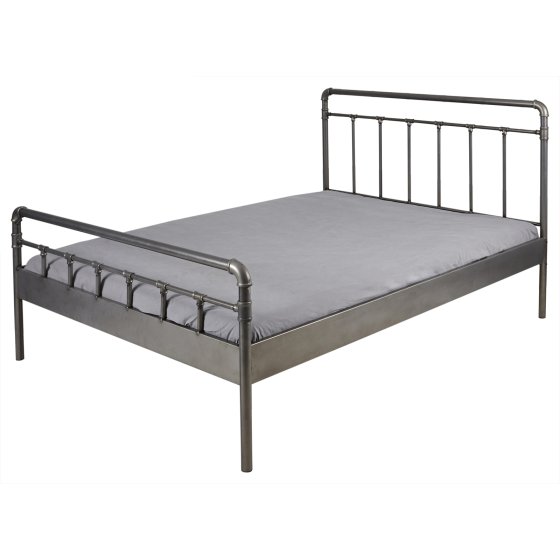 Doppelbett Metallgestell im Steampunk Style 