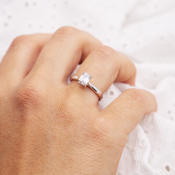 Ring 585 Weißgold mit im Labor gezüchteten Diamanten 