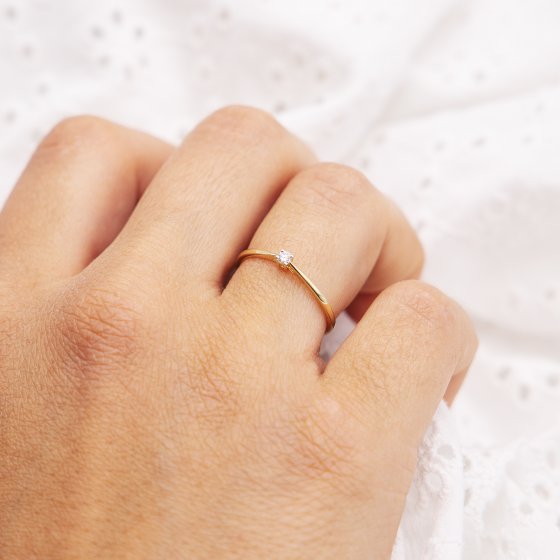 Ring 585 Gelbgold mit 16 im Labor gezüchteten Diamanten 