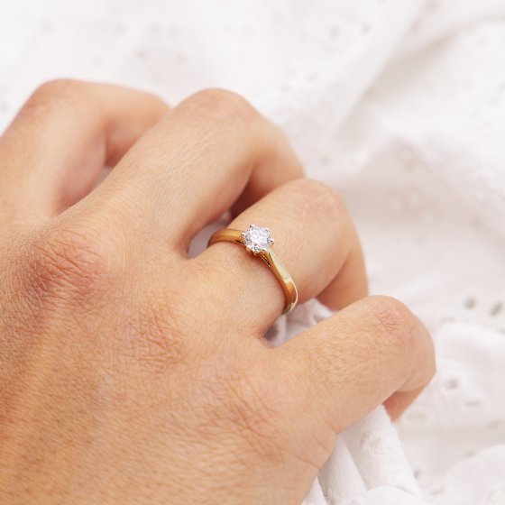 Ring 585 Gelbgold mit im Labor gezüchtetem Diamanten 