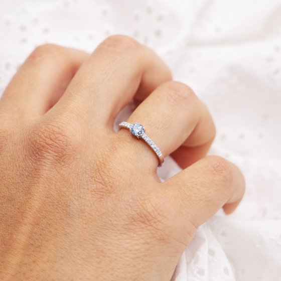 Ring 585 Weißgold mit im Labor gezüchteten Diamanten 