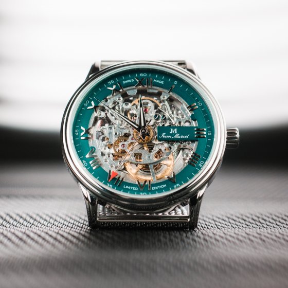 Herren Armbanduhr Edelstahl  Glänzend 22,5cm 