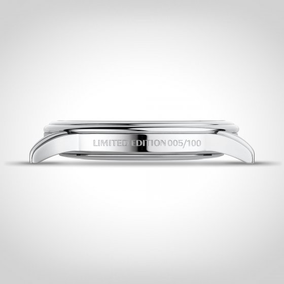 Herren Armbanduhr Edelstahl  Glänzend 24,5cm 