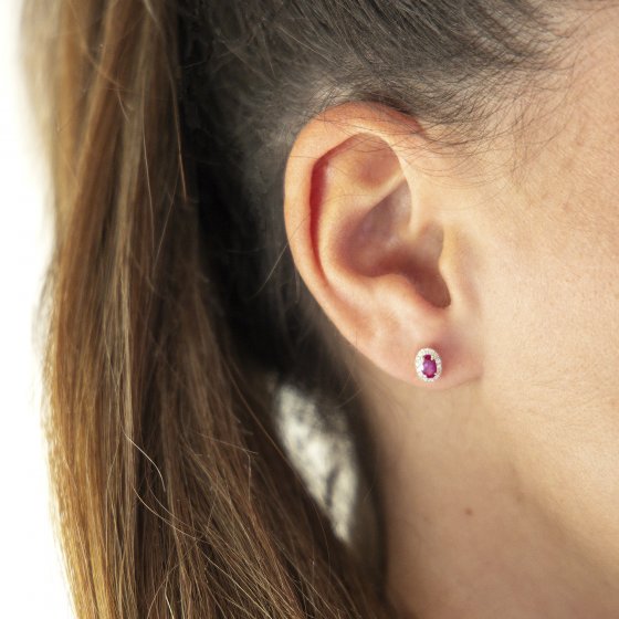 Ohrring 585 Gelbgold mit im Labor gezüchteten Diamanten und Rubin 