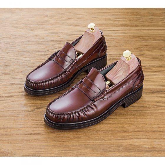 Schuhspanner aus Zedernholz 