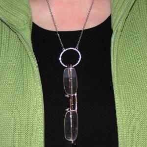 Brillenkette mit Glaskristallen 