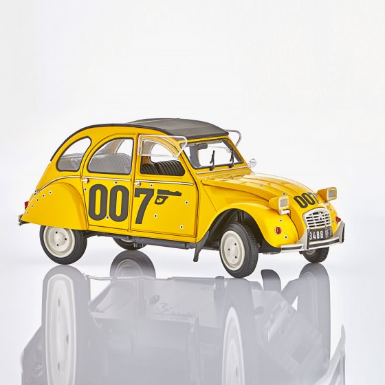 Citroen 2CV6 „James Bond 007“ 