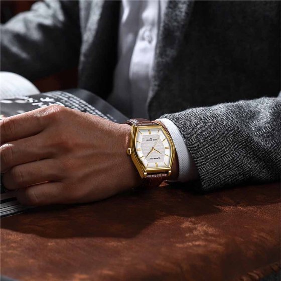 Herrenuhr mit Lederarmband 