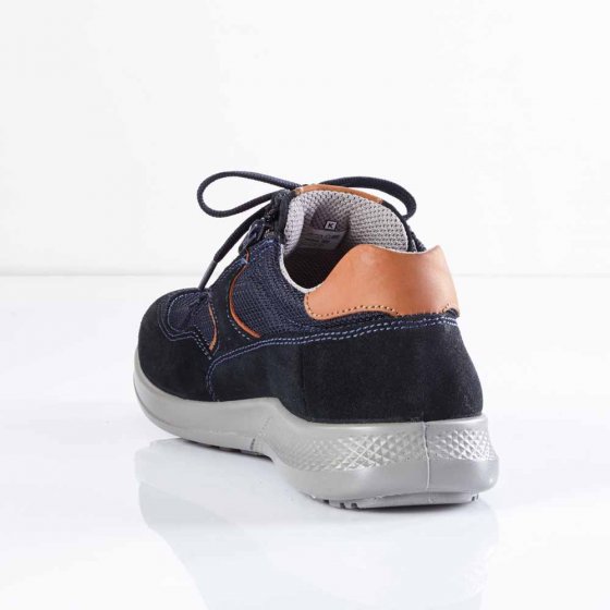Extraweiter Komfort-Sneaker